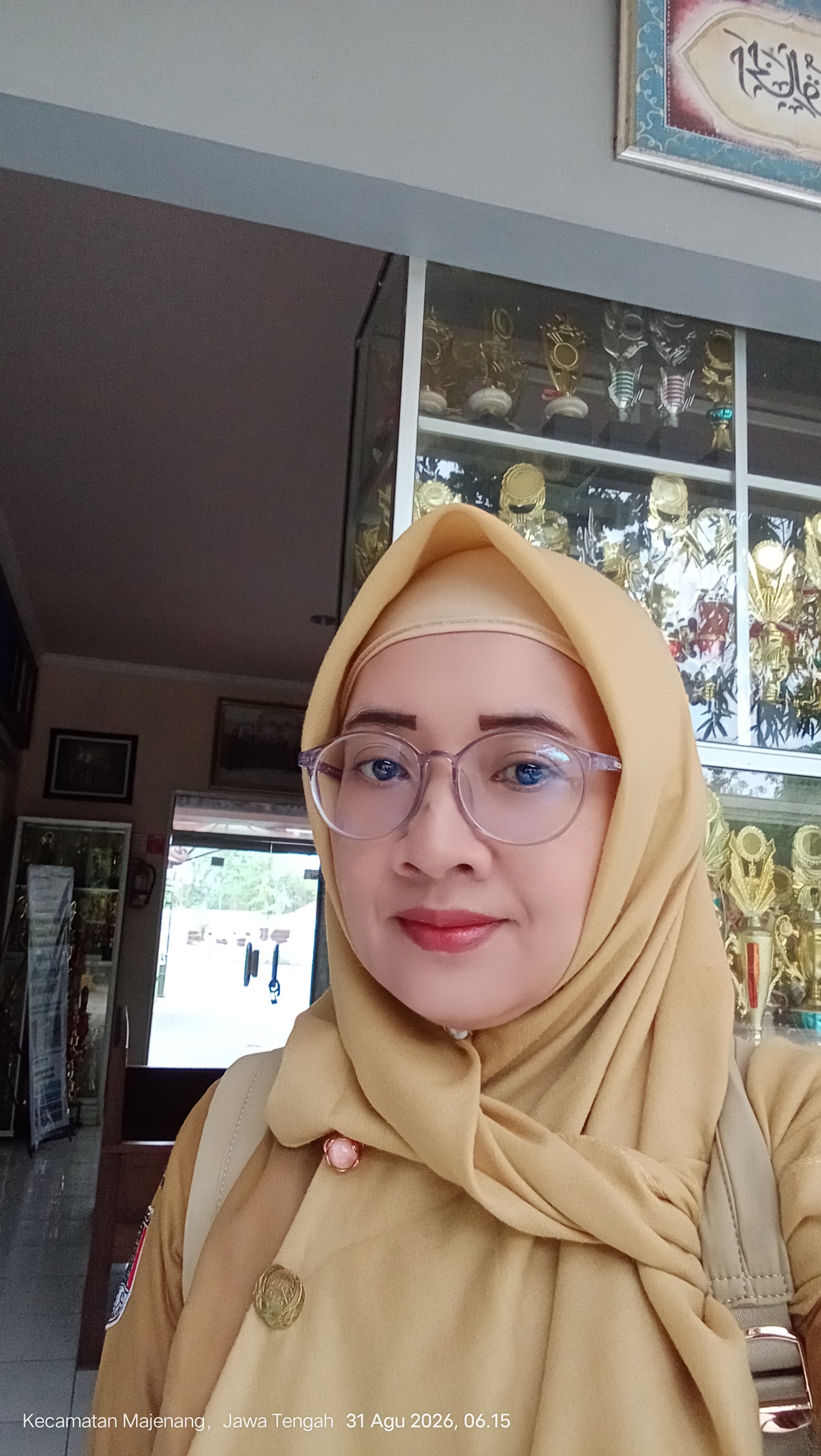 ANIS SURYANI, S.Pd