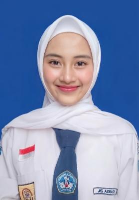 KHANSA ZANETA NAFISAH